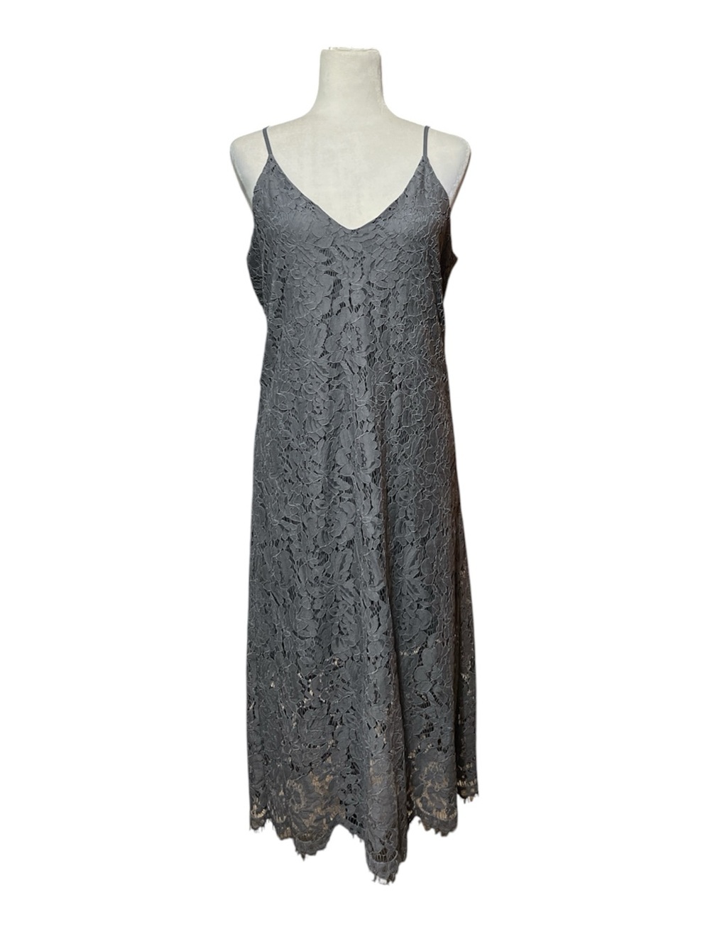 🆕 Anthropologie CHASER Lace Floral Strappy V-neck Slip Dress